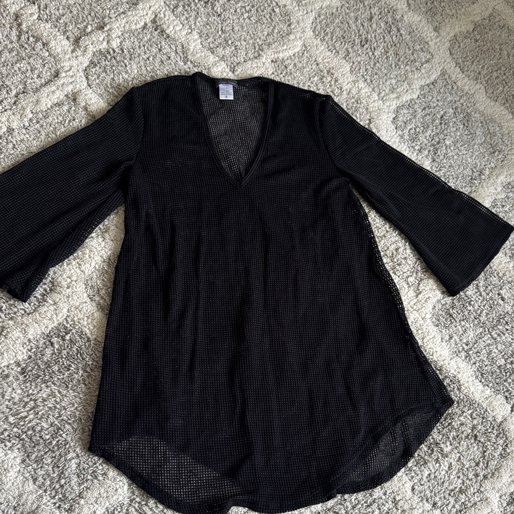 Jordan Taylor Elegant Black V-Neck Tunic